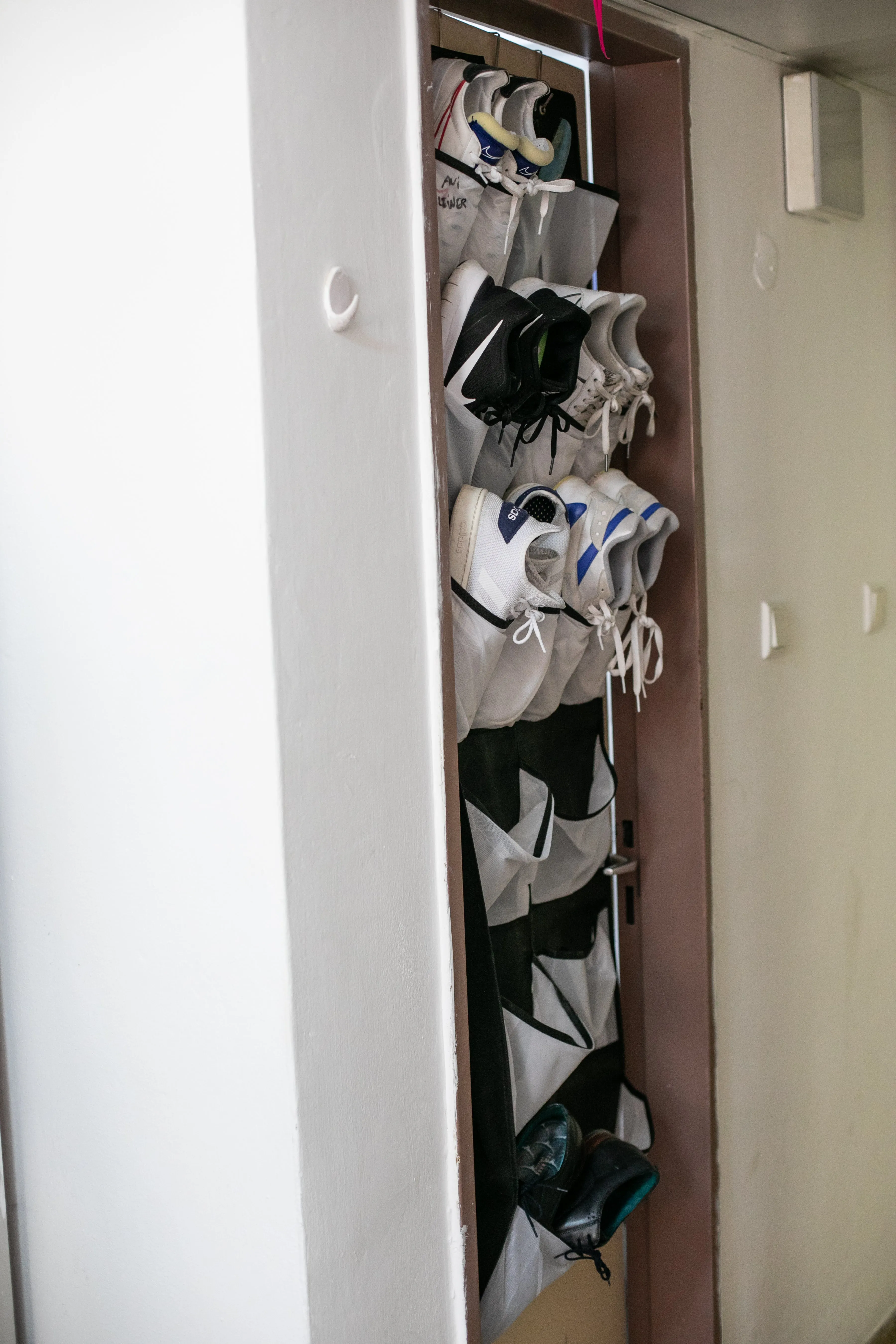 Over The Door Shoe Organizer 18" x 45"