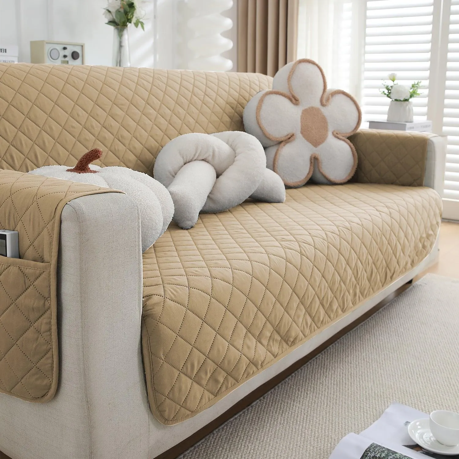Waterproof & Quick-Dry Quilted 1/2/3-Seater Sofa Cover with Pockets on Armrest, Camel